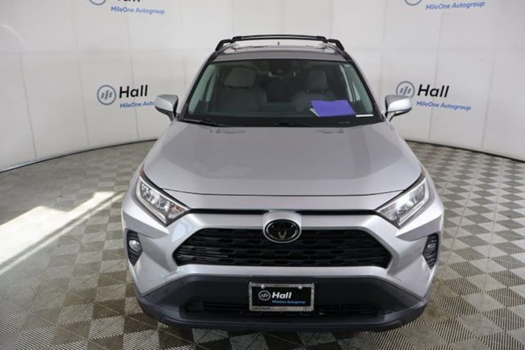 Used 2020 Toyota RAV4 XLE SUV