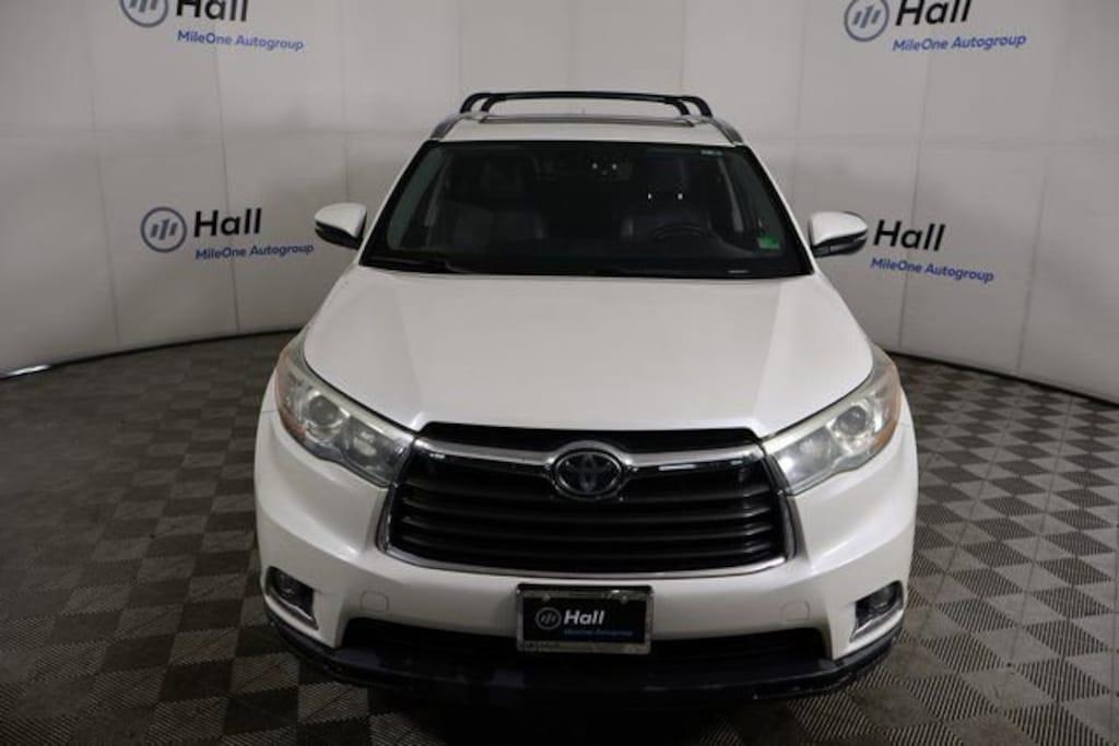 Used 2015 Toyota Highlander Limited Platinum V6 SUV