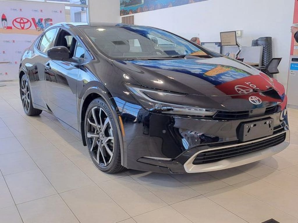 New 2026 Toyota Prius Plug-in Hybrid XSE Premium Hatchback