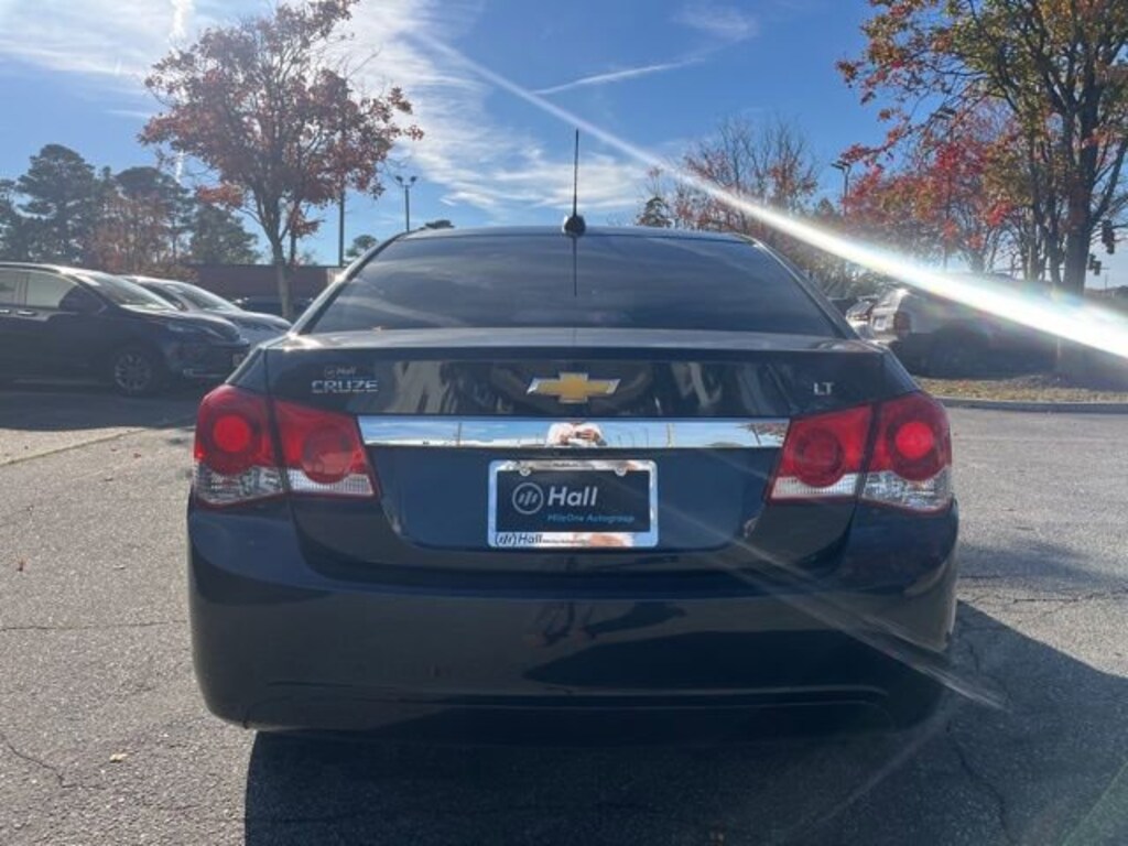 Used 2016 Chevrolet Cruze Limited 1LT Sedan