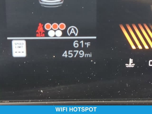 2025 Kia Sorento S - Photo 18
