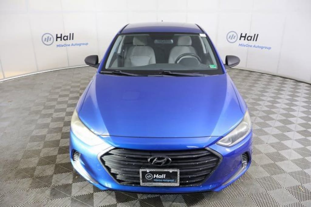 Used 2017 Hyundai Elantra SE Sedan