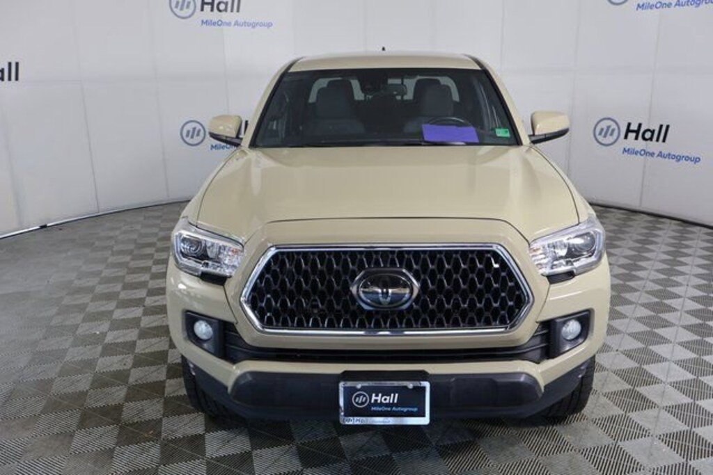 Used 2019 Toyota Tacoma Truck Double Cab