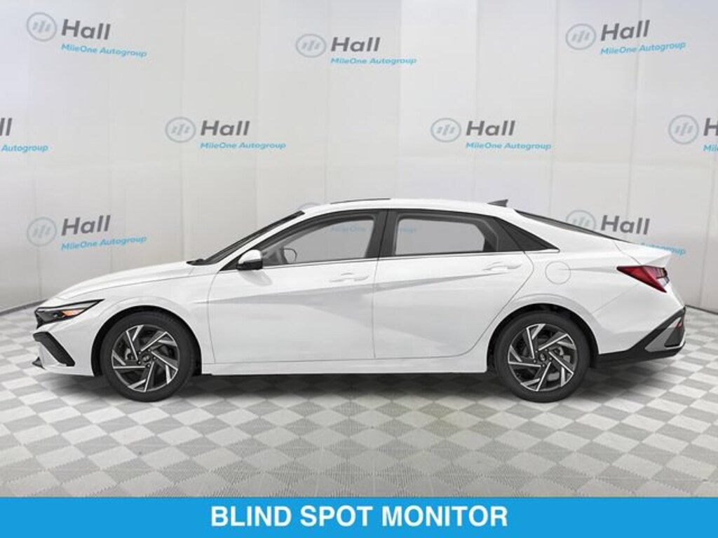 Used 2024 Hyundai Elantra Limited Sedan