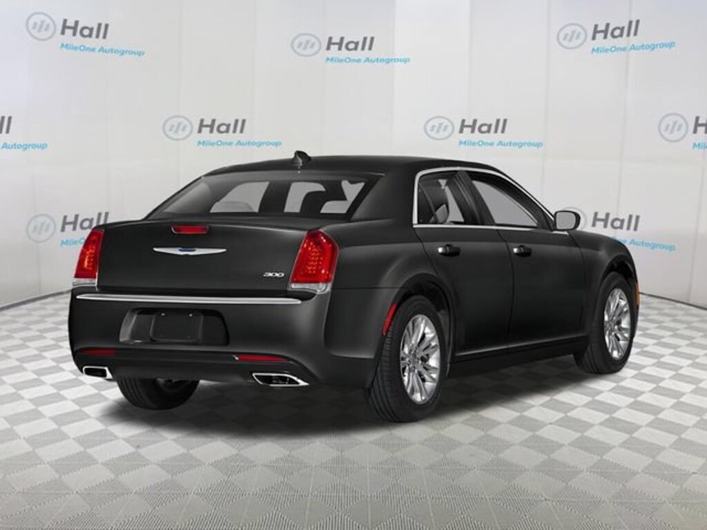 Used 2022 Chrysler 300 Touring Sedan