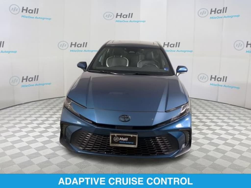 Used 2025 Toyota Camry SE Sedan