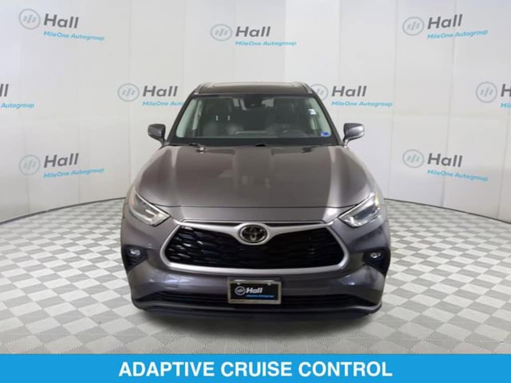 Used 2021 Toyota Highlander XLE SUV