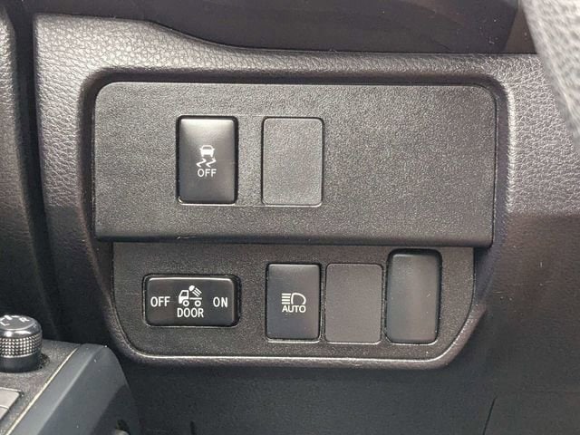 2022 Toyota Tacoma SR - Photo 22