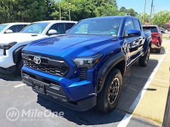 2025 Toyota Tacoma i-FORCE MAX TRD Off-Road i-FORCE MAX Truck Double Cab