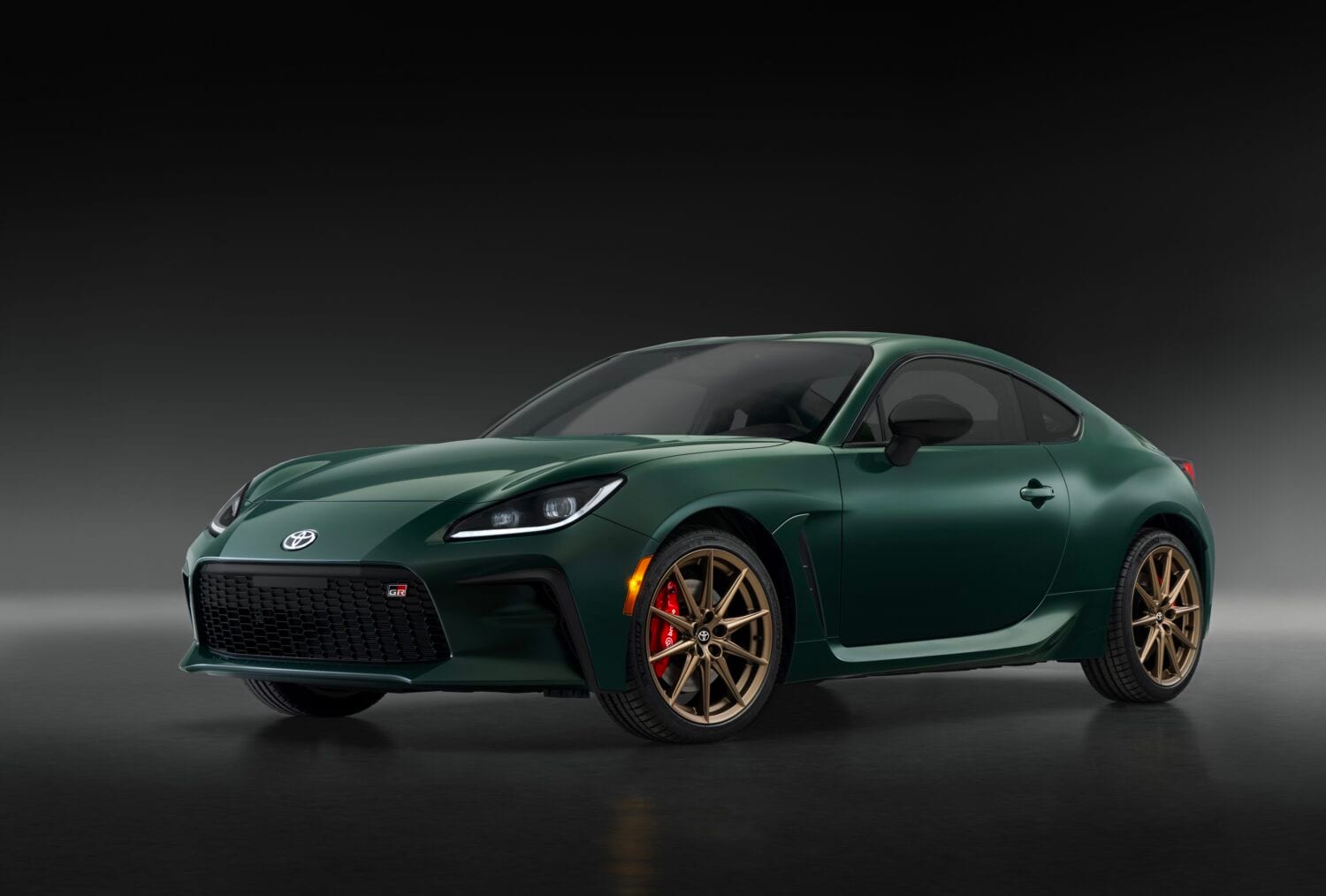 2025_Toyota_GR86_Hakone_Ridge_Green.jpg