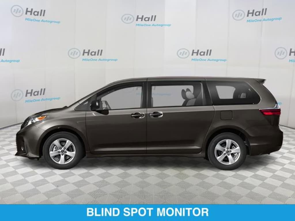 Used 2020 Toyota Sienna XLE Van
