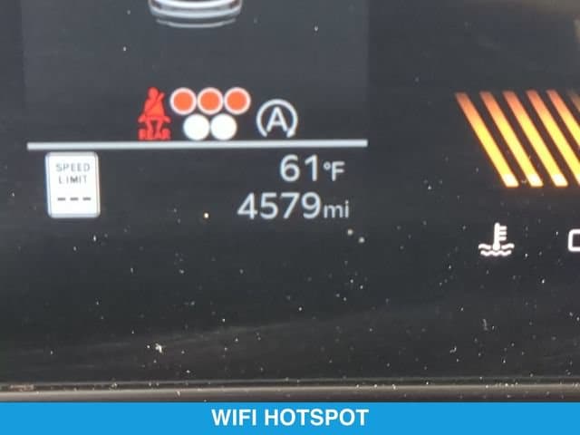 2025 Kia Sorento S - Photo 18