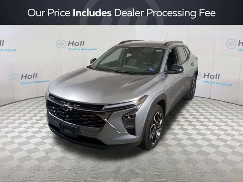 Used 2025 Chevrolet Trax 2RS SUV