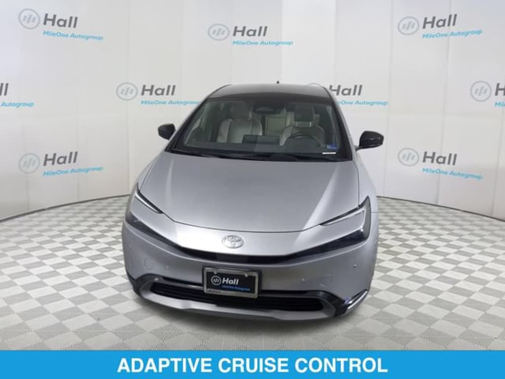 Used 2023 Toyota Prius XLE Hatchback