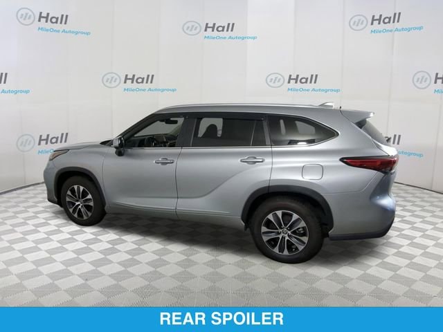 2023 Toyota Highlander XLE - Photo 13