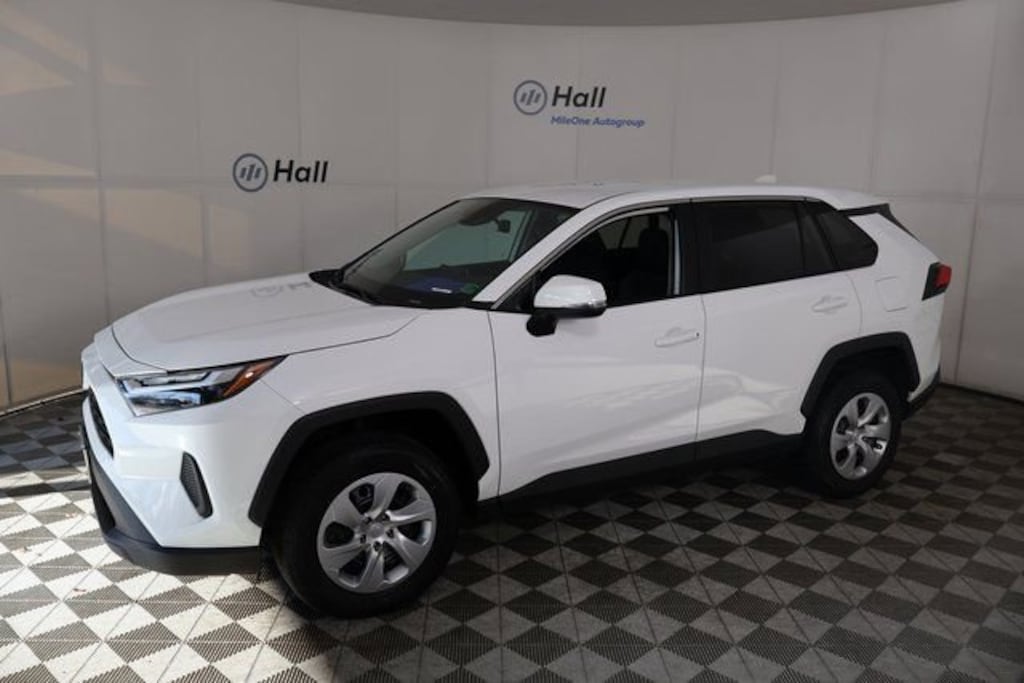 Used 2023 Toyota RAV4 LE SUV