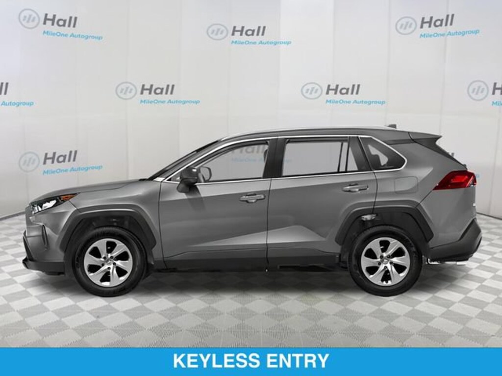 Used 2021 Toyota RAV4 LE SUV