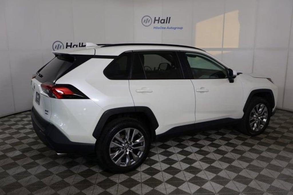 Used 2022 Toyota RAV4 XLE Premium SUV
