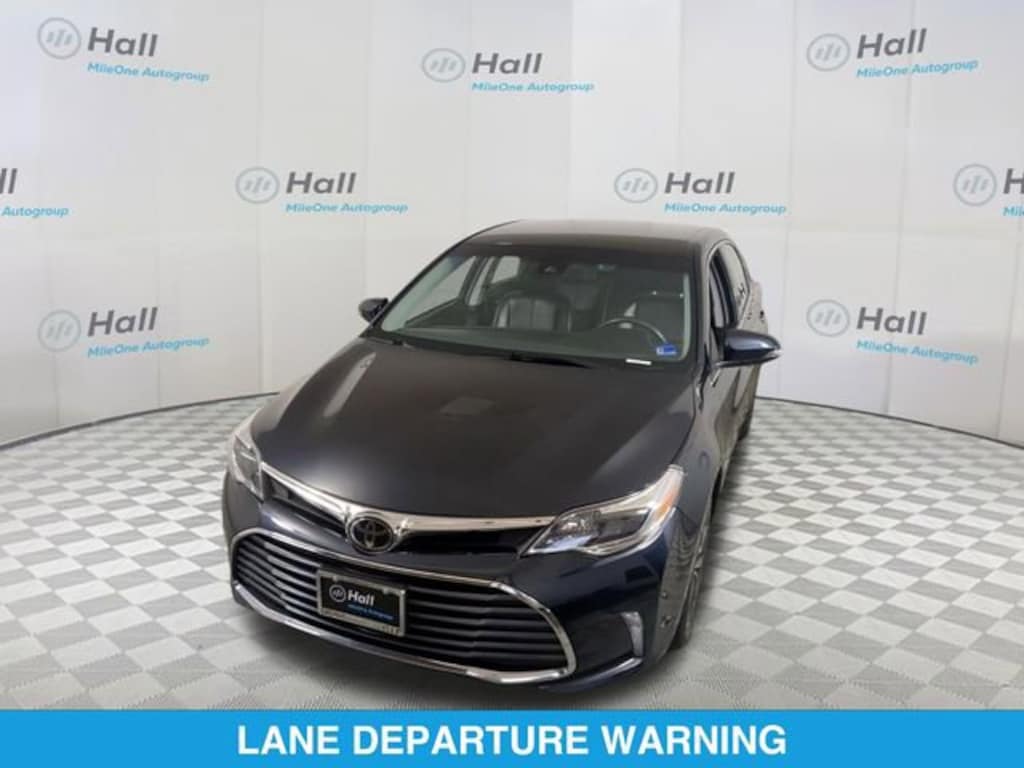 Used 2018 Toyota Avalon XLE Sedan