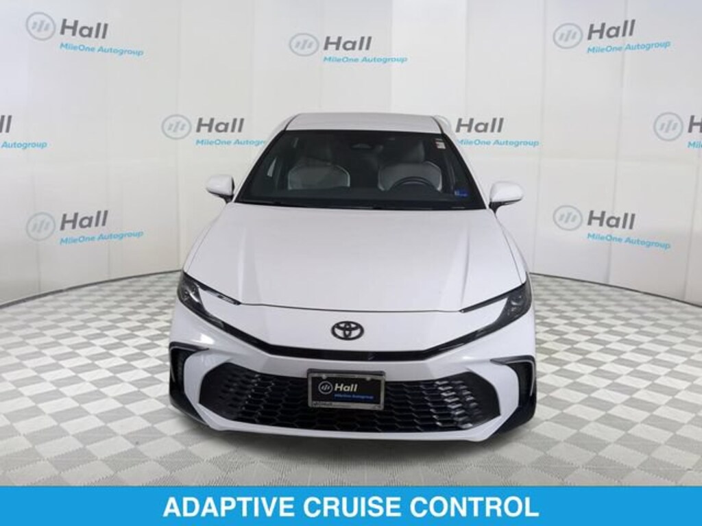 Used 2025 Toyota Camry SE Sedan