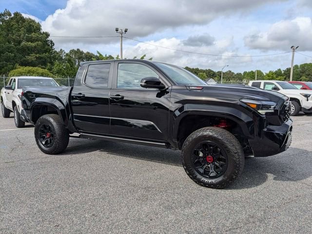 2024 Toyota Tacoma i-FORCE MAX TRD Pro