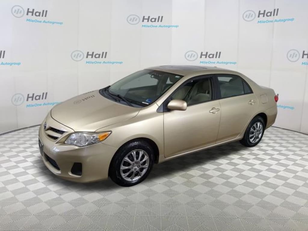 Used 2011 Toyota Corolla LE Sedan