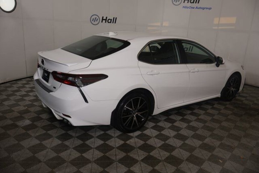 Used 2024 Toyota Camry SE Sedan