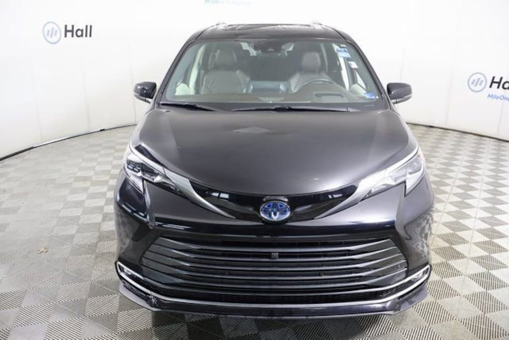 Used 2024 Toyota Sienna Platinum Van Passenger Van