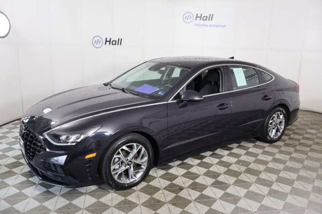 Used 2023 Hyundai Sonata SEL Sedan