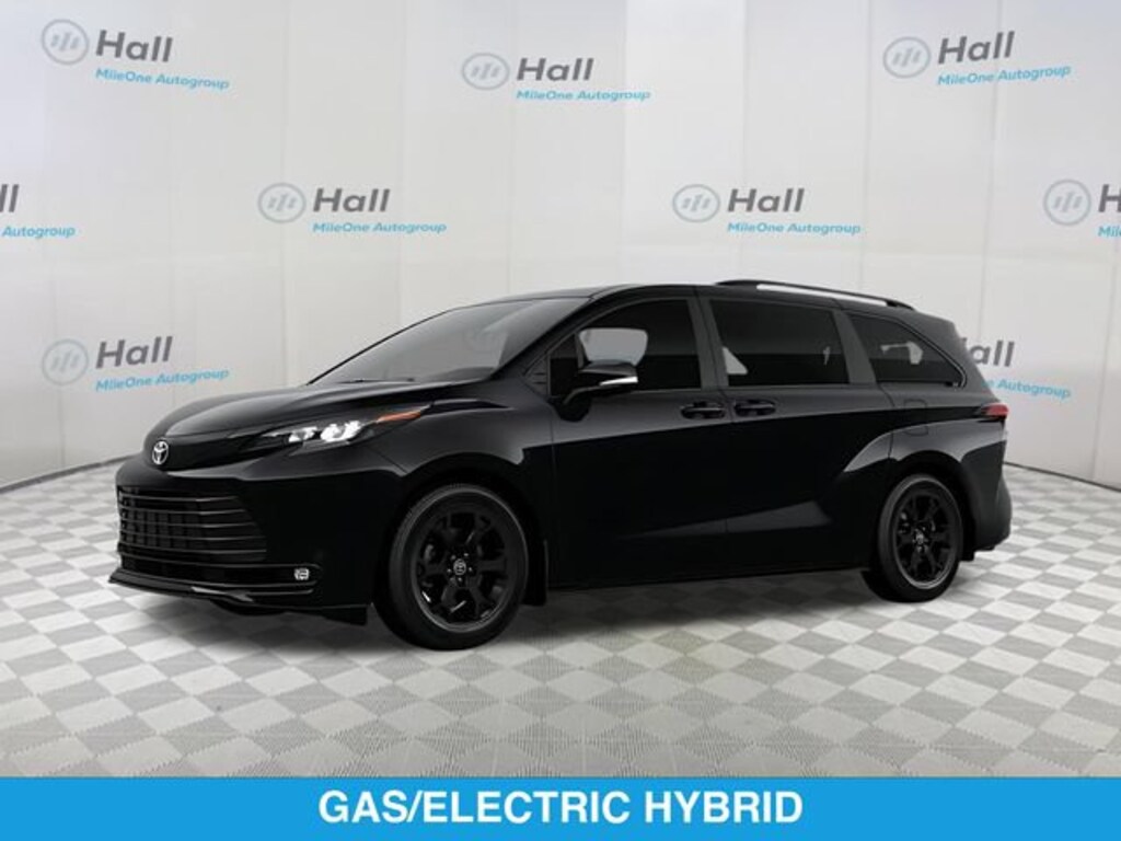 New 2026 Toyota Sienna Woodland Edition Van Passenger Van