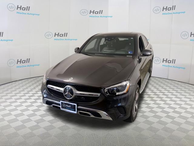 2022 Mercedes-Benz GLC GLC 300 4MATIC's photo