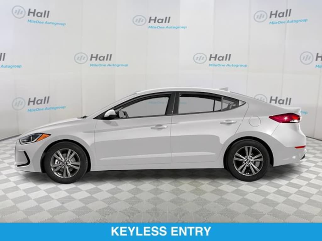 Used 2017 Hyundai Elantra SE Sedan