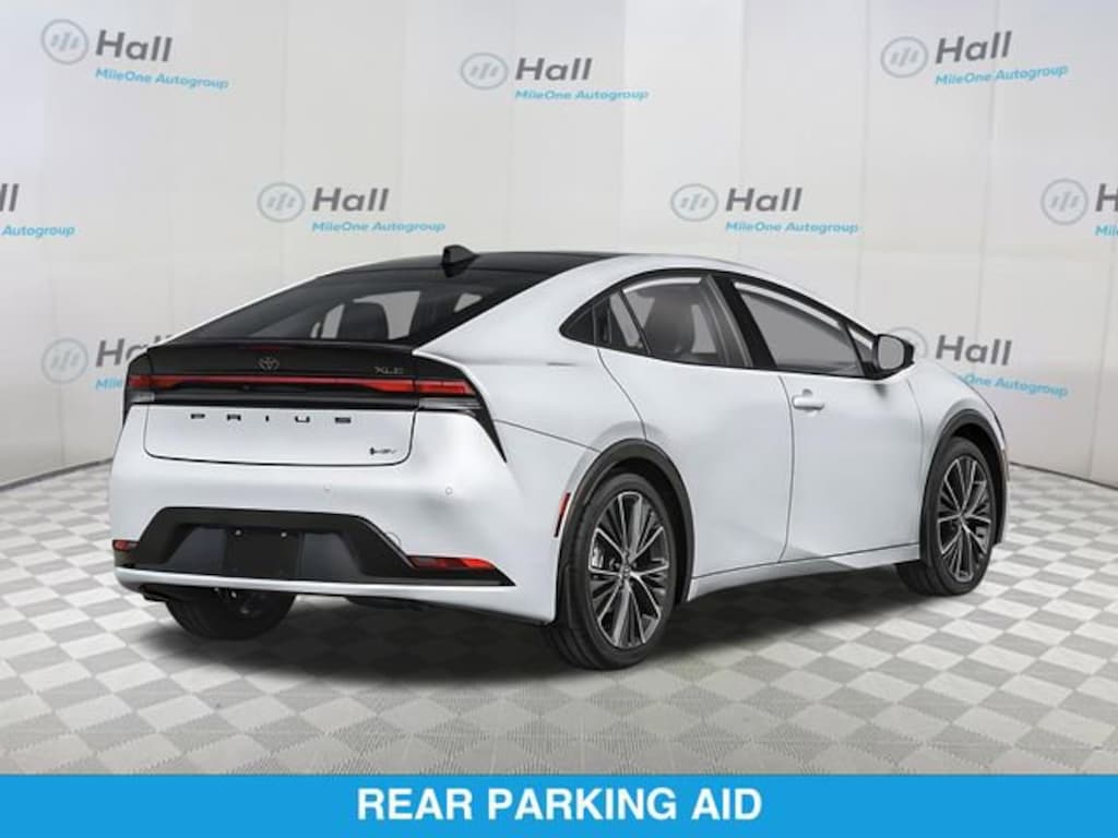 Used 2024 Toyota Prius XLE Hatchback