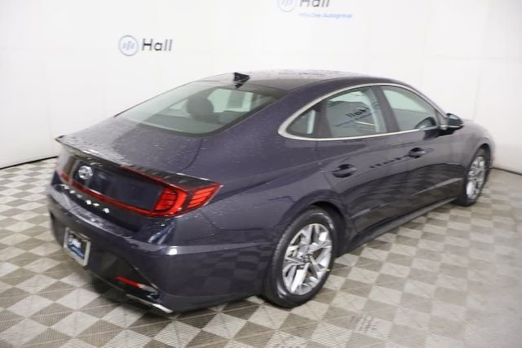 Used 2023 Hyundai Sonata SEL Sedan