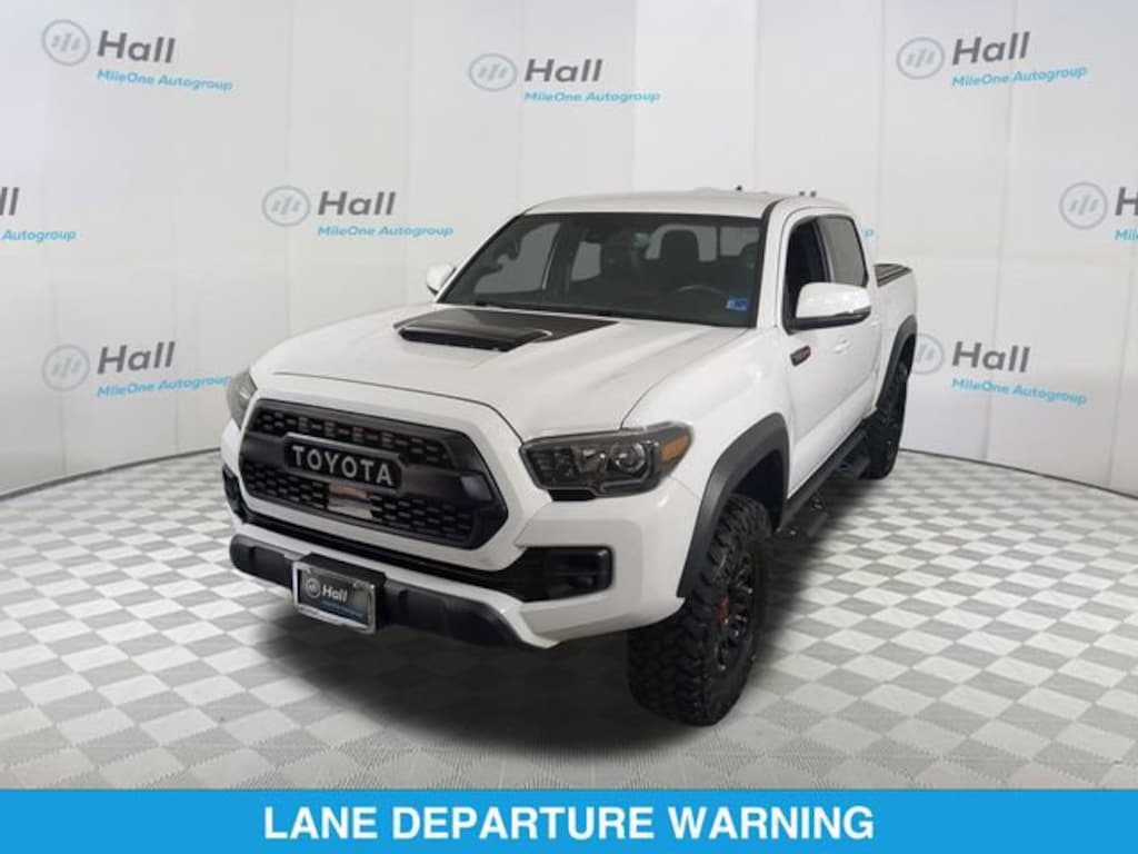 Used 2018 Toyota Tacoma Truck Double Cab