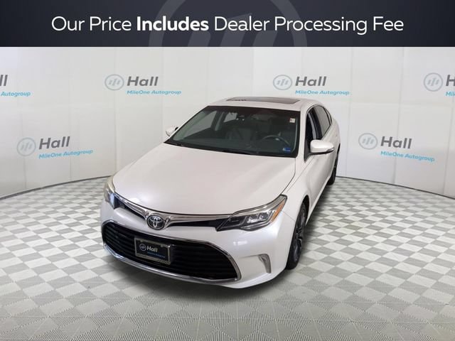 2017 Toyota Avalon XLE Touring's photo