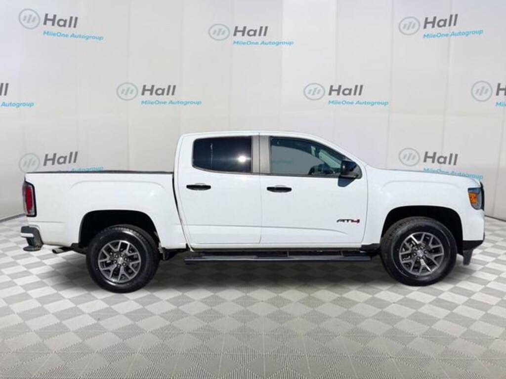 Used 2021 GMC Canyon AT4 w/Leather Truck Crew Cab