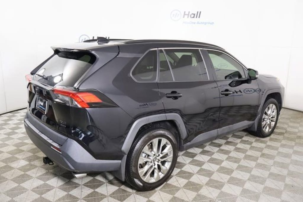 Used 2021 Toyota RAV4 XLE Premium SUV