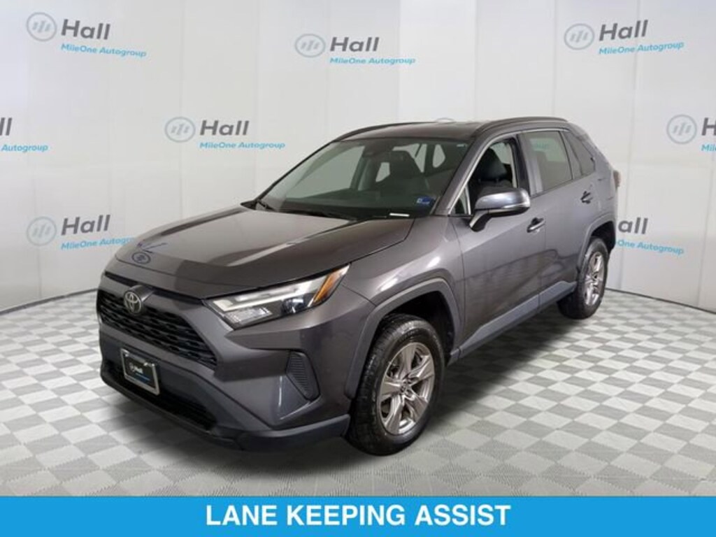 Used 2022 Toyota RAV4 XLE SUV