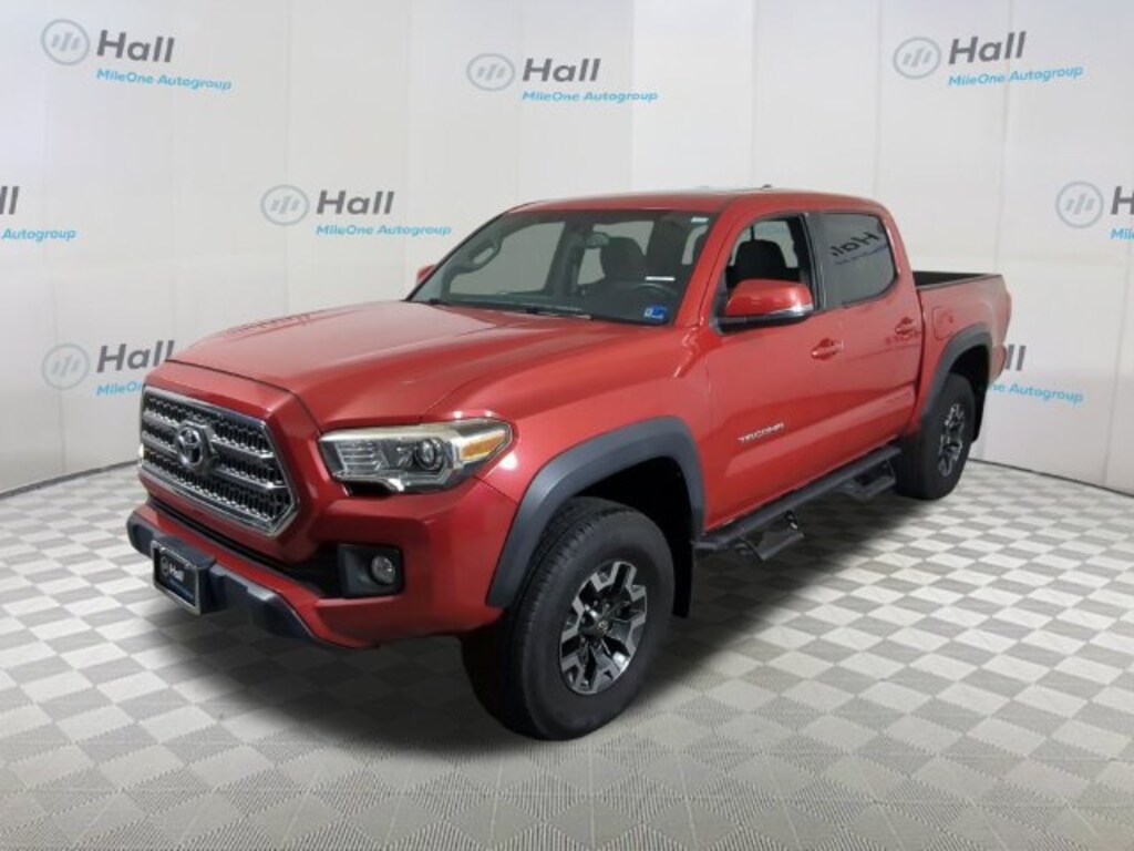 Used 2017 Toyota Tacoma Truck Double Cab
