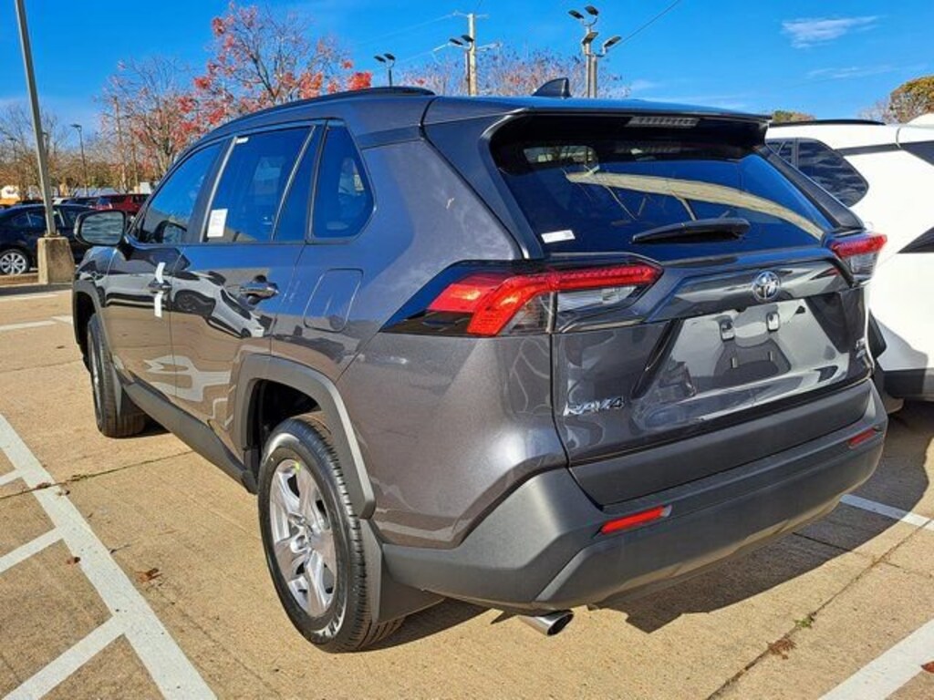 New 2025 Toyota RAV4 XLE SUV