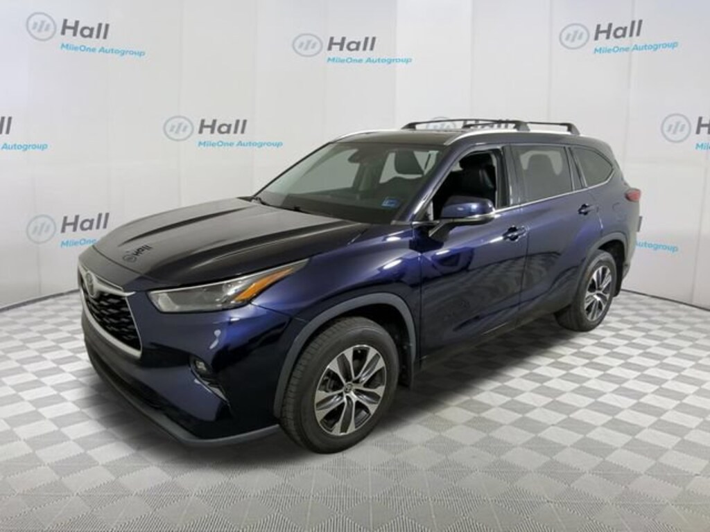 Used 2022 Toyota Highlander XLE SUV