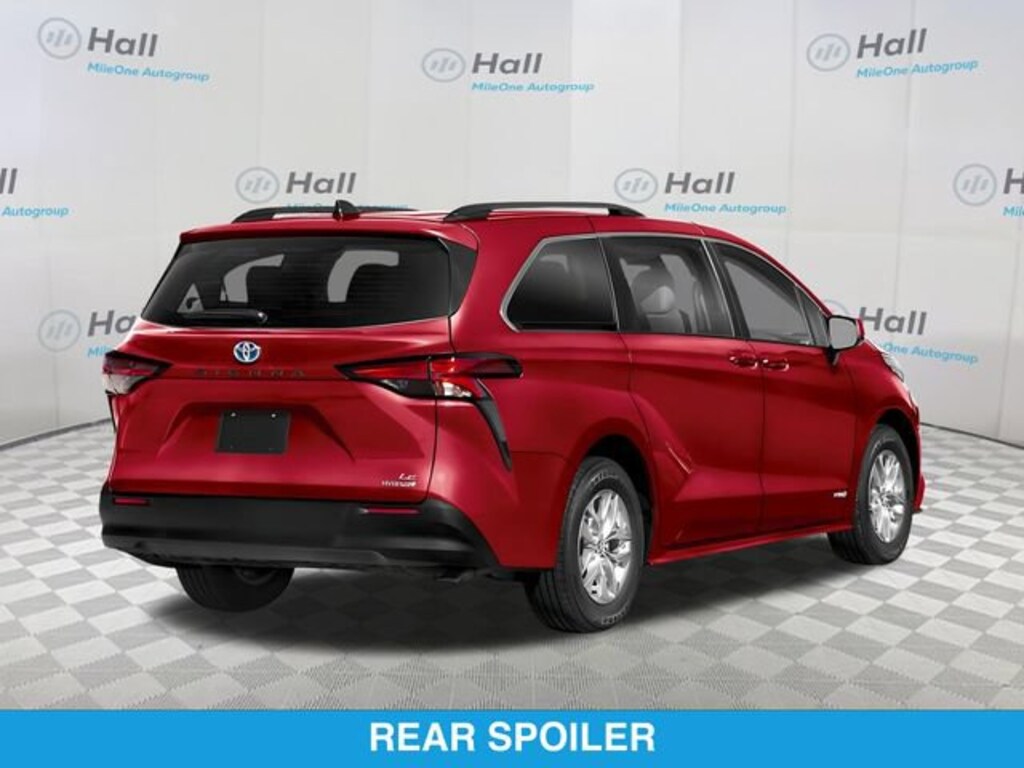 Used 2022 Toyota Sienna LE Van Passenger Van
