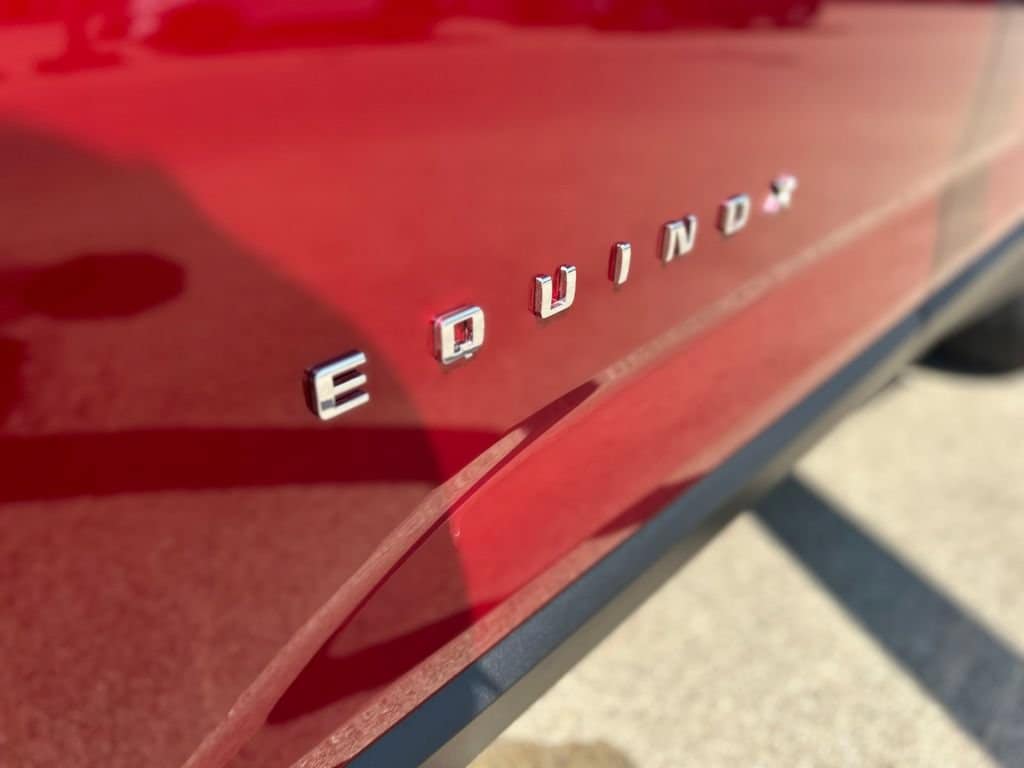 2027 Chevrolet Equinox LT - Photo 31