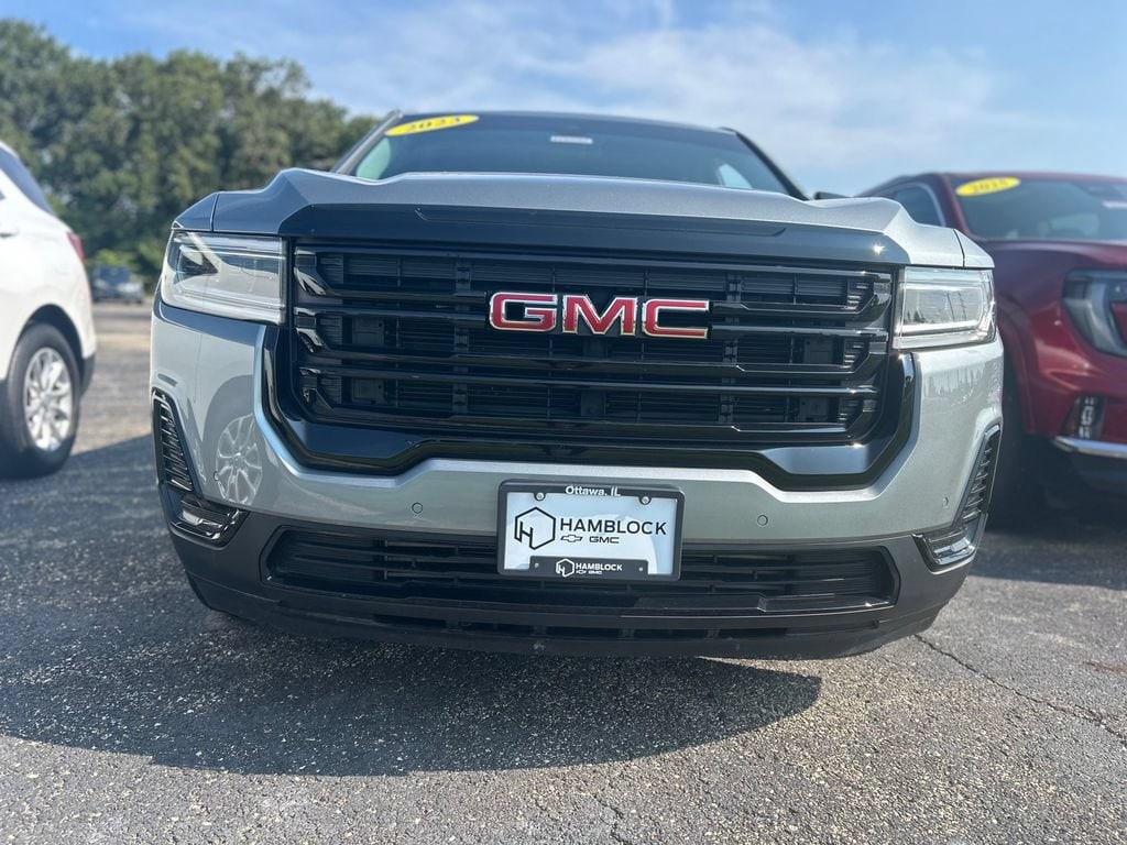 Used 2023 GMC Acadia SLE SUV