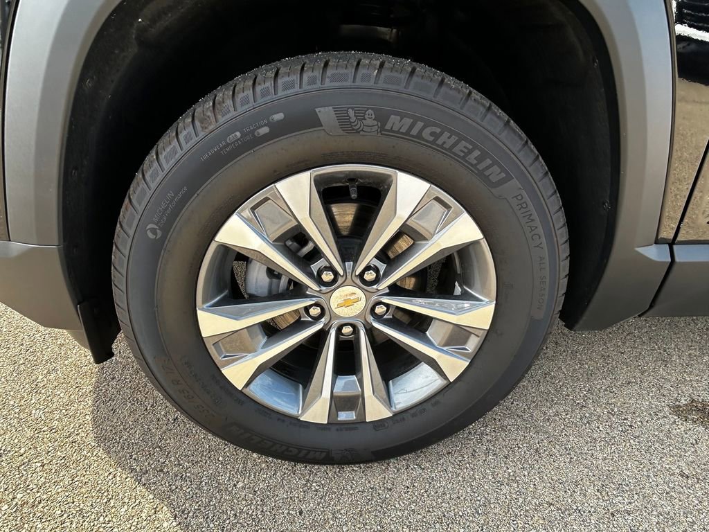 2026 Chevrolet Equinox LT - Photo 38
