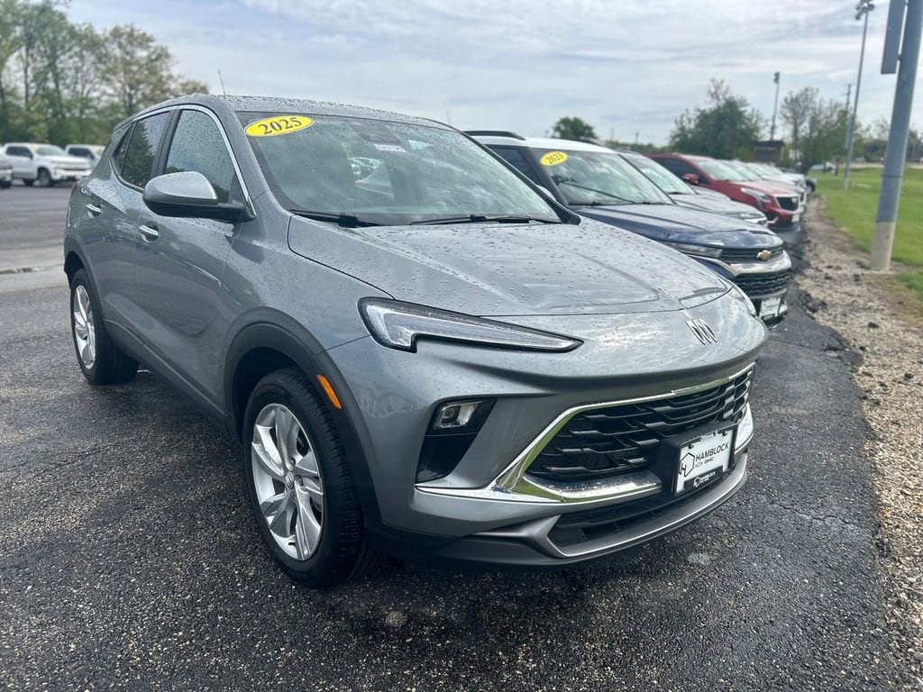 2025 Buick Encore GX Preferred's photo