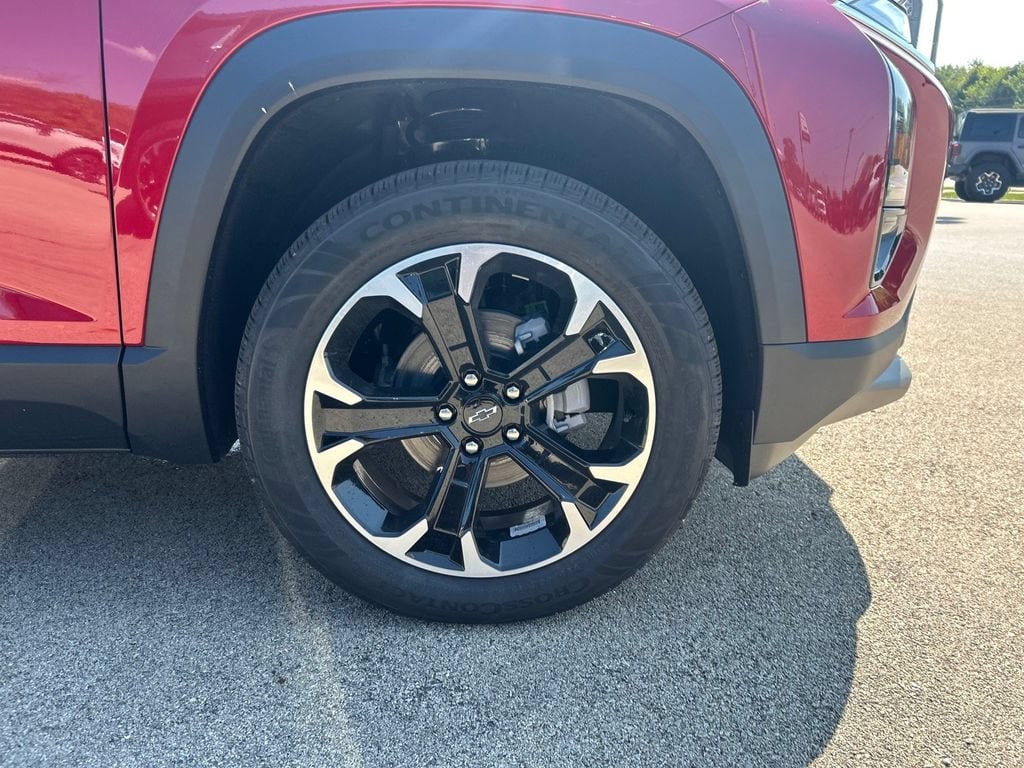 2027 Chevrolet Equinox LT - Photo 34