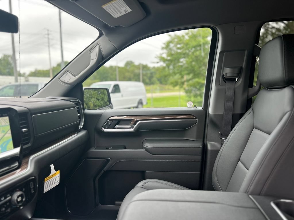 2026 Chevrolet Silverado 1500 LT - Photo 13