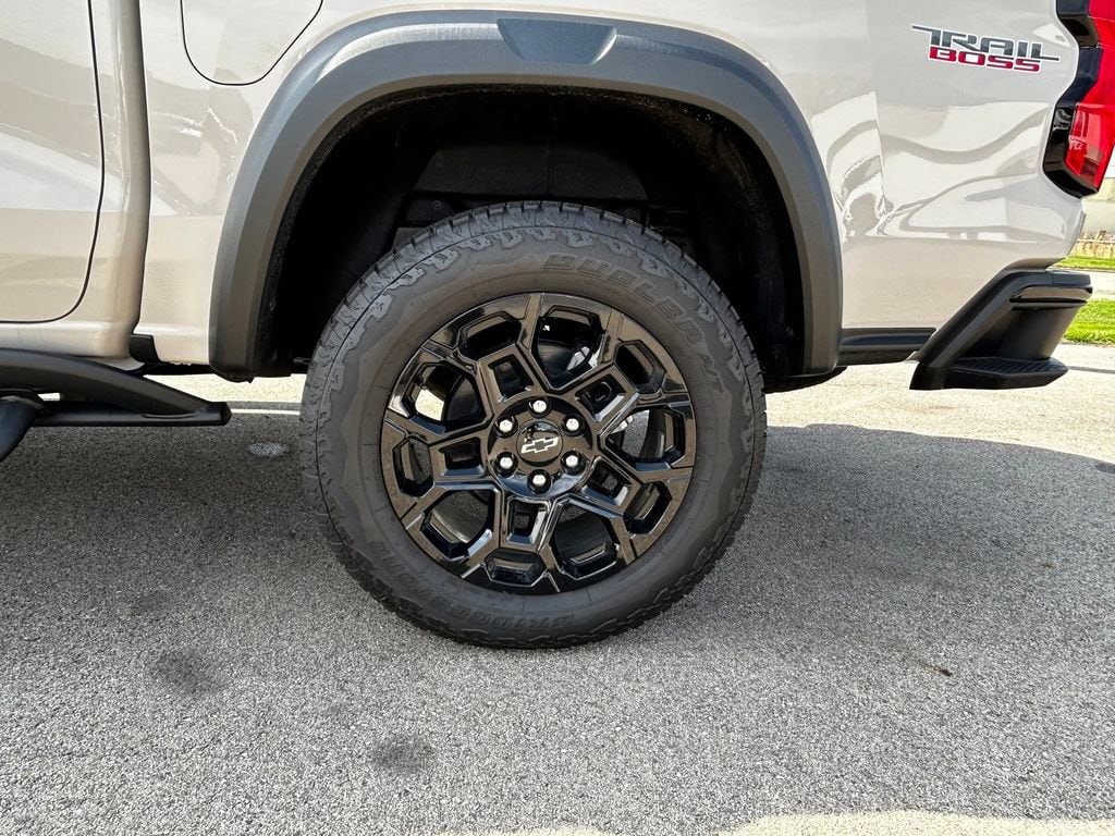 2026 Chevrolet Colorado Trail Boss - Photo 37